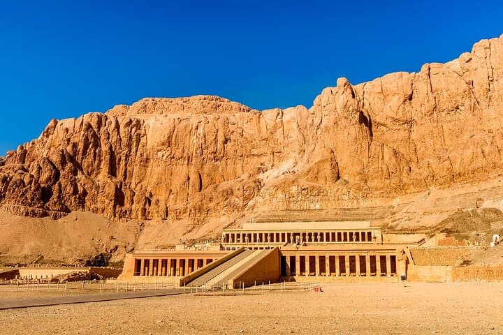 5-Days 4-Nights Private Nile Cruise from Luxor to Aswan