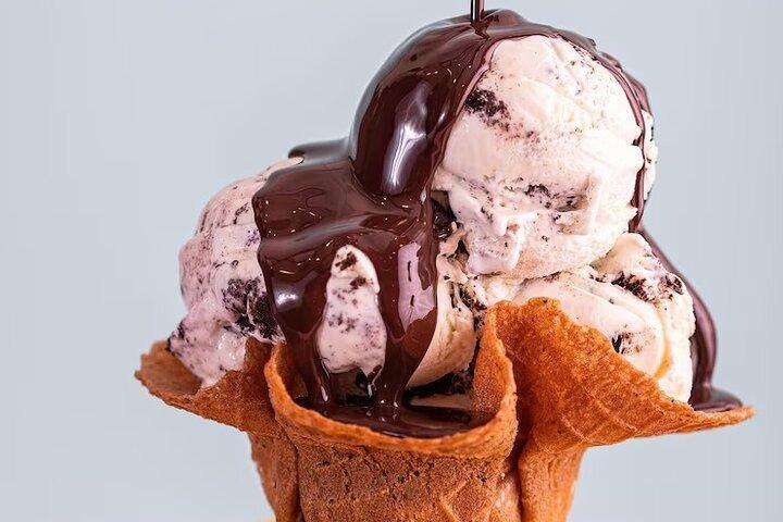 Private tour Argentine Ice Cream Food Walking Tour & Tasting