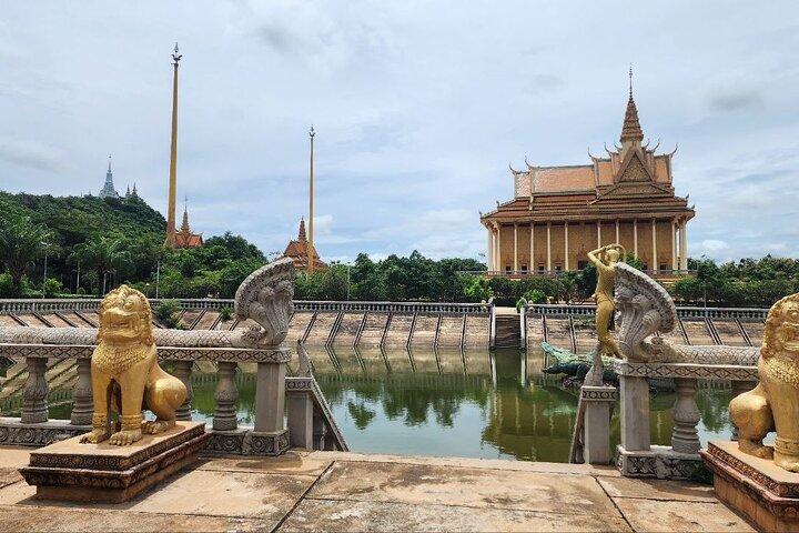 Udong Mountain and Silk Island