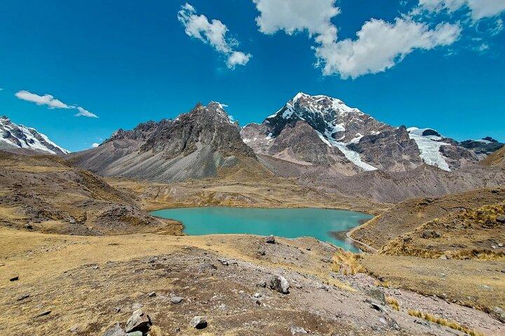 Explore The 7 Ausangate Lakes Adventure in The Andes
