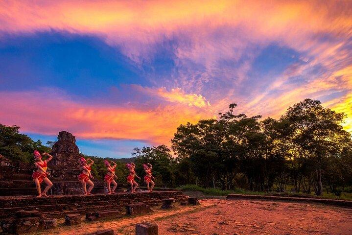 Early & Morning My Son Sanctuary w. Boat Trip & Traditional Food