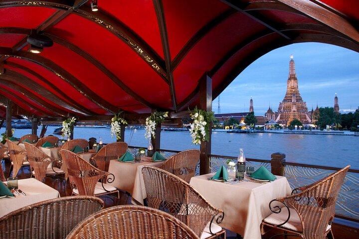 Manohra Royal Thai Dinner Cruise with pre Canapés