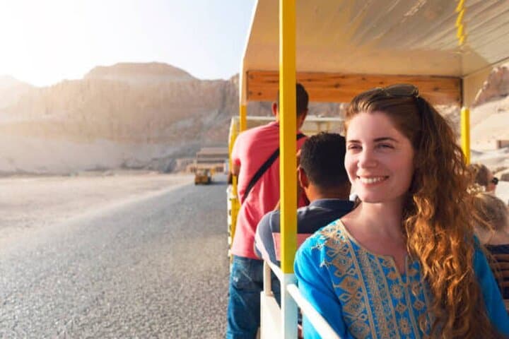 Private East Bank Luxor Tour with Expert Guide With An AC Car