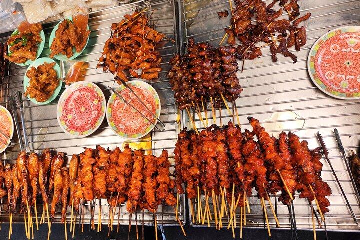 Bangkok Night Eats by Tuk Tuk - Hotel-pickup & Dinner