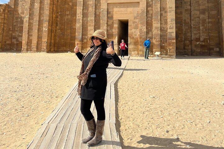 Giza Pyramids, Sakkara Pyramid and Memphis Group Tour