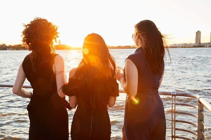 City Cruises New York: Signature Dinner Cruise