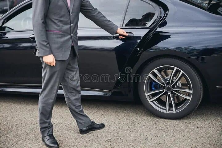 Dubai Sharjah Airport Arrival & Departure Transfer private taxi