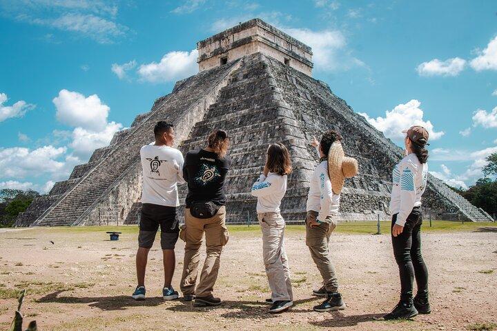 Chichen Itza with exclusive Cenote Maya and Valladolid free time