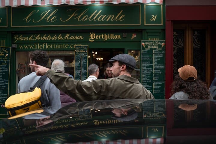 Paris: Pastries & Damnations - A Sweet Tour of the Old City
