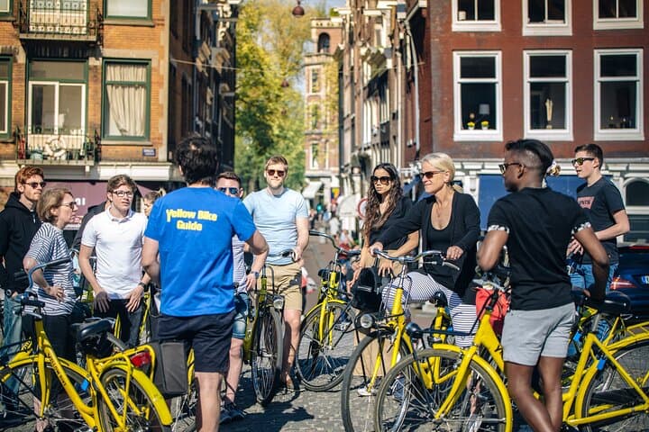Amsterdam Small Group Bike Tour