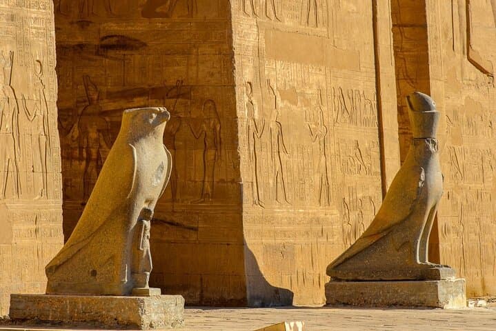 Luxor Aswan Private tour Esna Khnum, Edfu Horus Kom-Ombo Temples