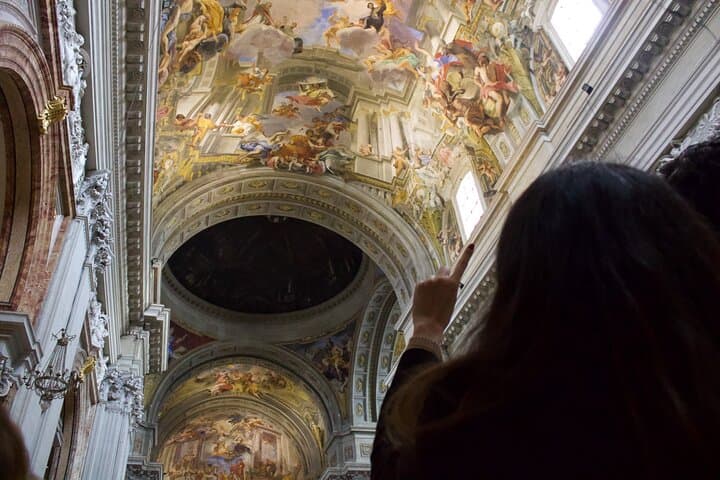 Rome City, Pantheon, and Trevi Fountain Walking Tour