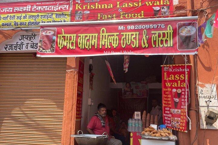 Jaipur Food & Bazaar Walking Tour with 10+ Food Tastings