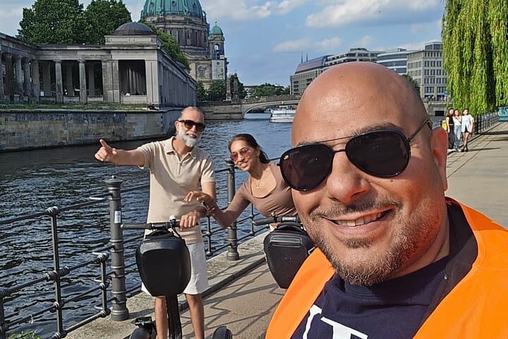 Berlin : Unique Segway Tour - Time Travel through the Capital