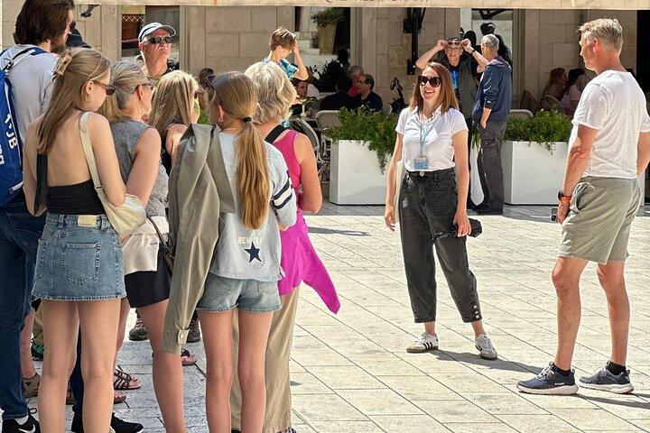 Small-Group Walking Tour: Diocletian's Palace and Old Town