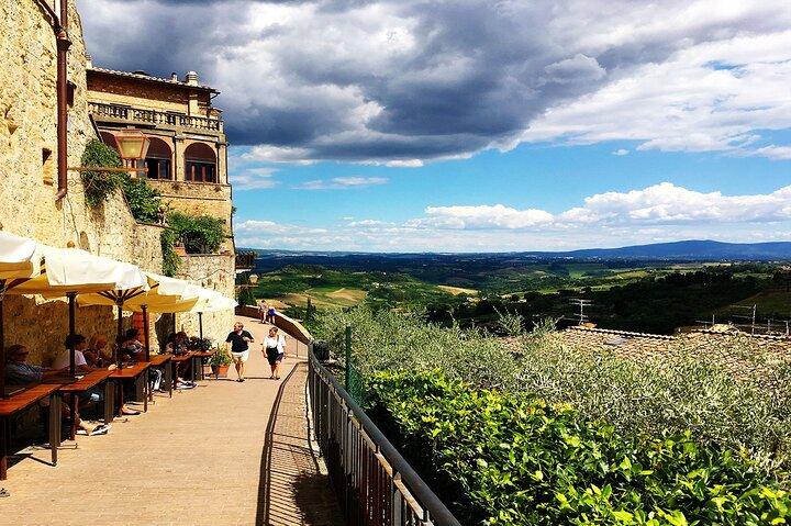 Quick Tuscan escape from Florence: San Gimignano &Wine Experience