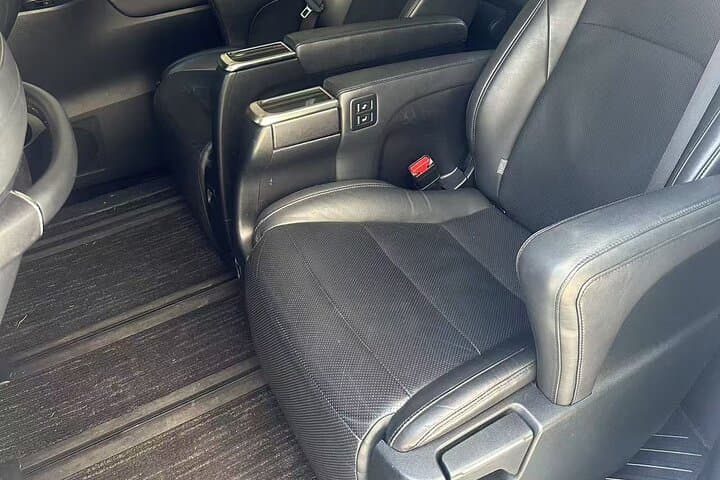 Tokyo Private Transfer From or To Haneda Airport (HND)