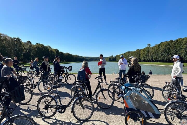 Versailles Gardens Fountains Hamlet Small Group Guided Tour