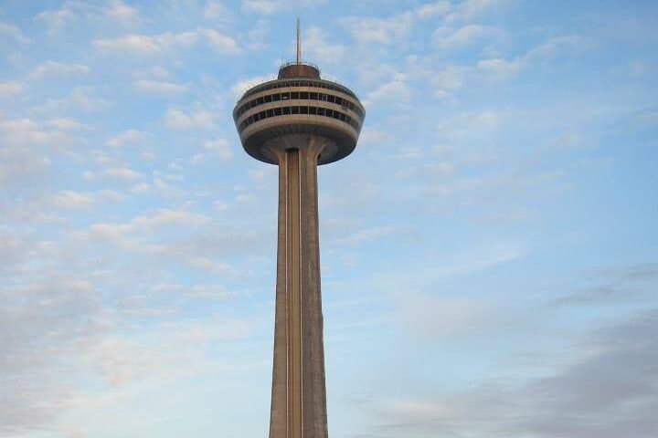 5-Day Niagara Falls, Toronto, Montreal and Quebec City from NYC