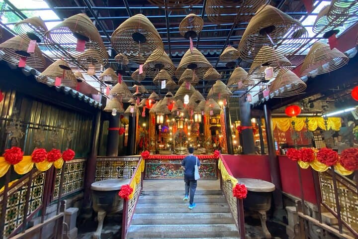 Hong Kong & Kowloon Food & Walking Tour