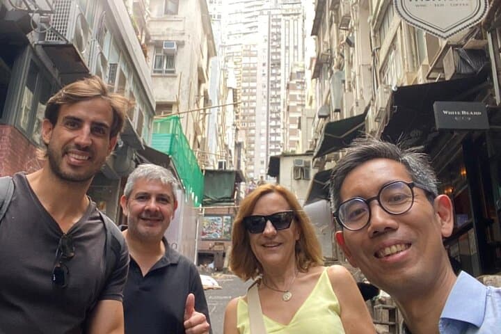 Hong Kong & Kowloon Food & Walking Tour