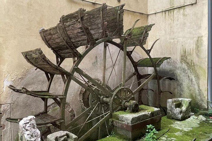 Medieval Canals and Fountains: A Treviso Self-Guided Audio Tour