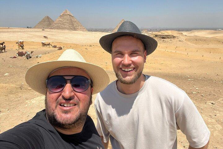Private Guided Tour Saqqara ,Memphis ,Giza pyramids and Sphinx