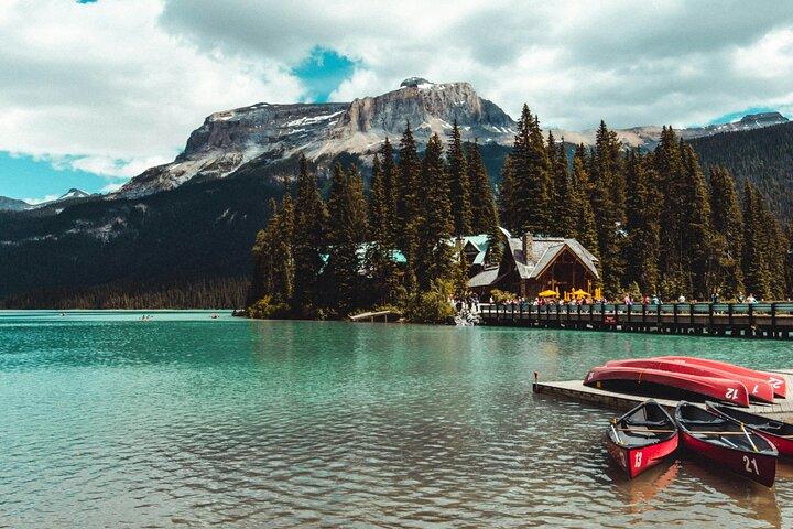 Banff/Canmore/Calgary: Banff Top Lakes & Falls Tour with Banff