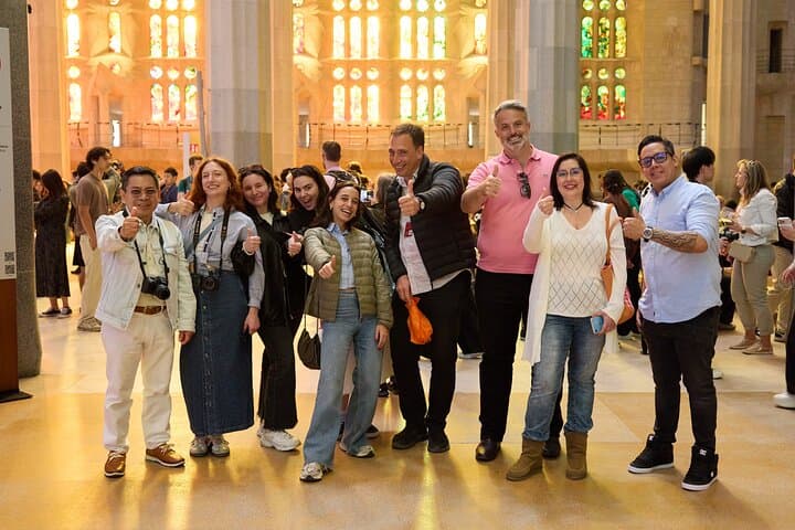 Special Gaudis Sagrada Familia and Parc Güell Guided English Tour
