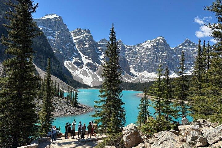 Moraine Lake & Louise & Banff Day Tour From Calgary-Canmore-Banff