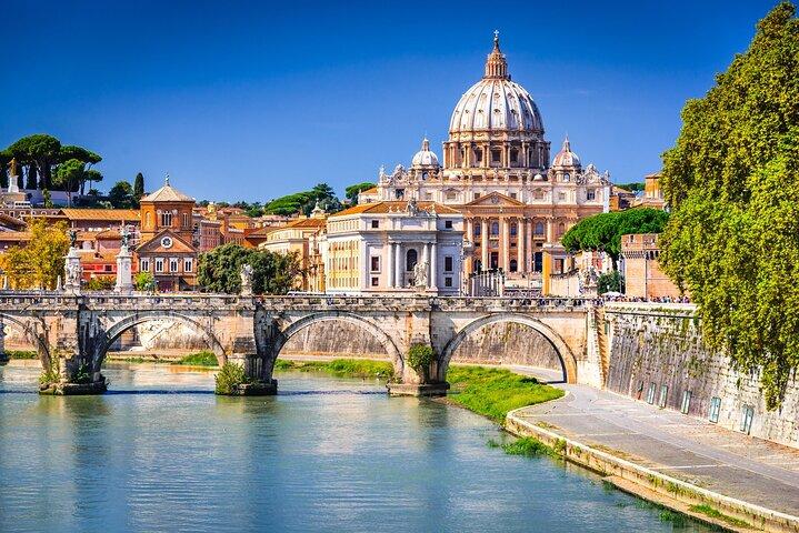 Vatican: Papal Secret Tunnel Tour and Castel Sant'Angelo Ticket
