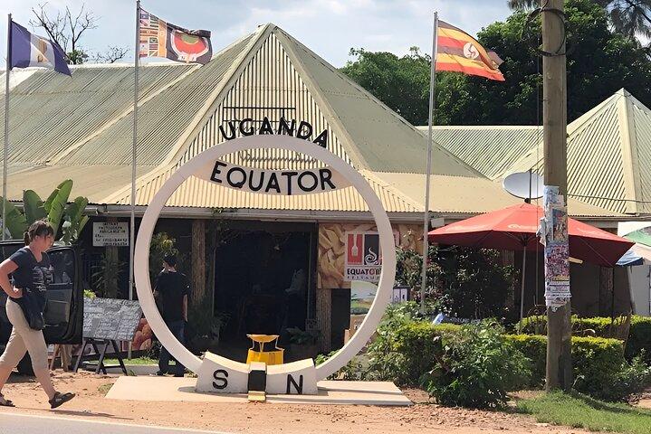 Uganda Equator Line tour in Kayabwe with Lunch & transfers