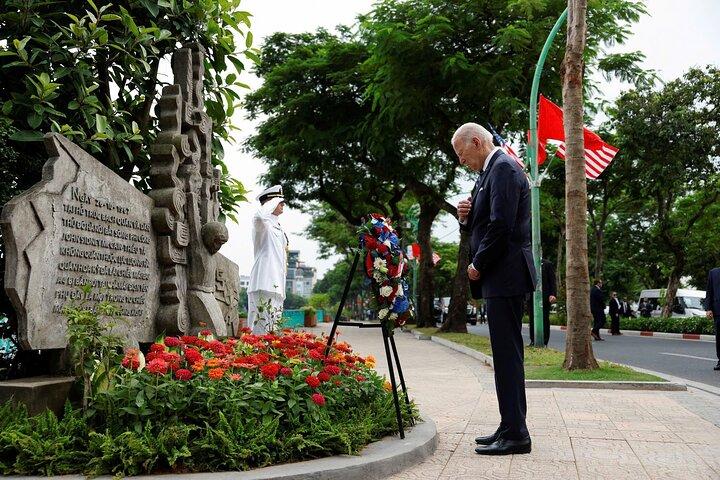 Small Group_Hanoi’s Untold History Tour with locals and veterans