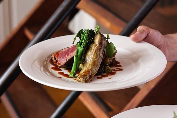 Amsterdam: Exclusive Dinner Canal Cruise