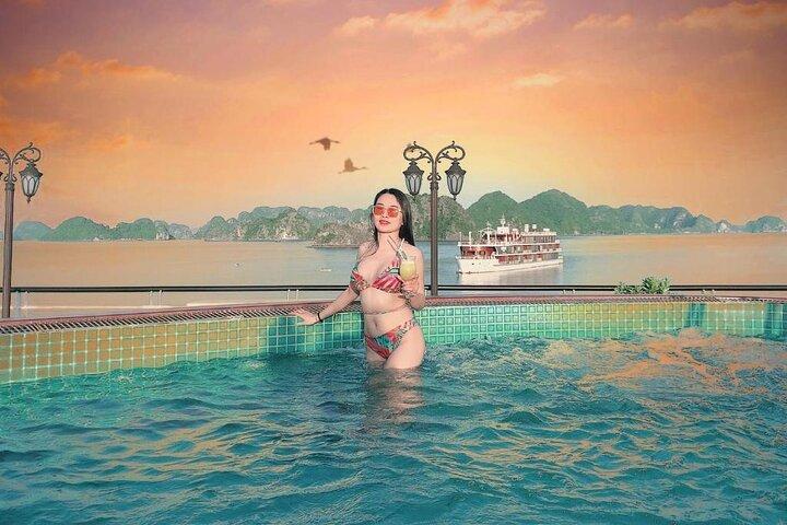 From Hanoi : Aspira 5-Star Cruise 2D1N Ha Long & Lan Ha Bay Tour