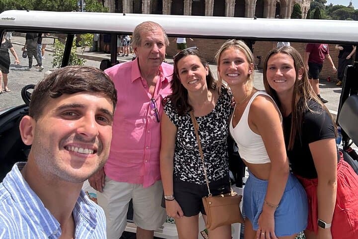 Rome in Golf Cart 4 Hours History & have Fun