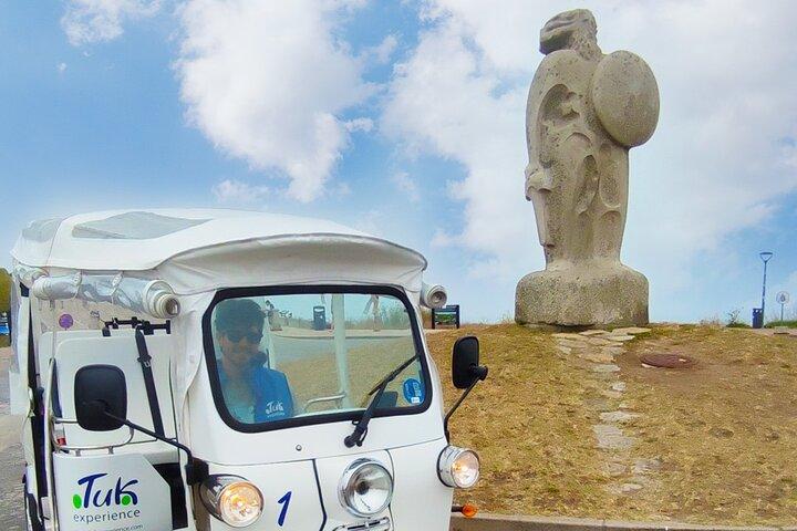 Private VIP Tour in Tuk tuk A Coruña