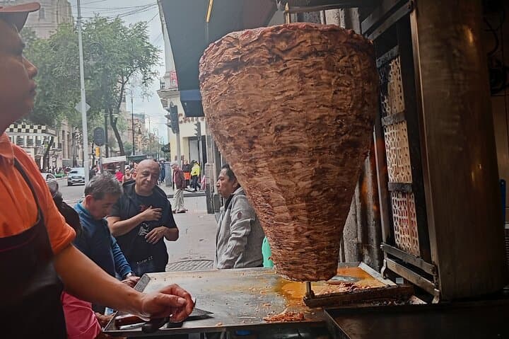 Taco and History Tour in the All Inclusive Historic Center