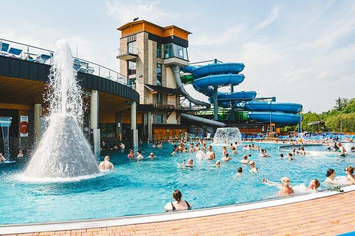 From Krakow: Zakopane, Cable Car, and Thermal Baths Day Trip