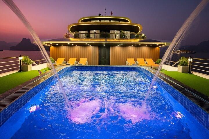 New Doria Cruise Luxury 3 Days 2 Nights with roundtrip transfer