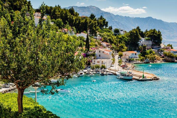 Private transfer from Venice to Split with 2h Sightseeing Stop