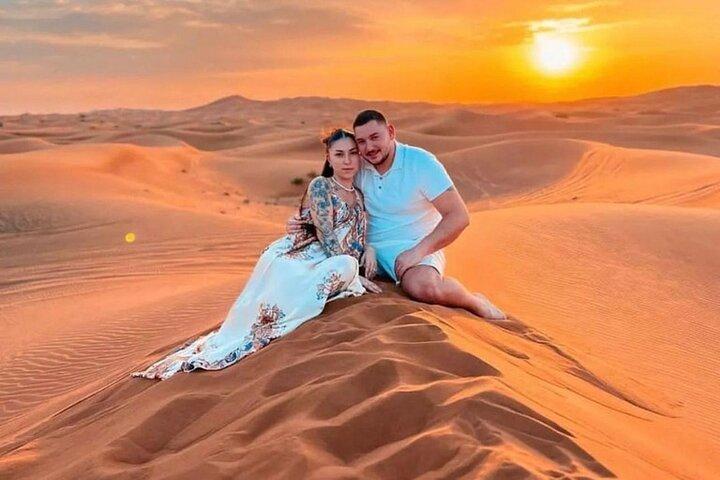 Private Dubai Red Dune Desert Safari, camel ride & BBQ Dinner