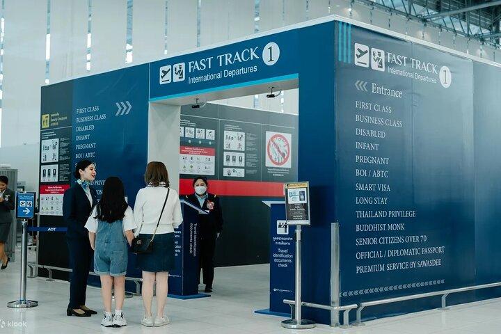 Bangkok Airports: Fast-Track Immigration Meet & Greet