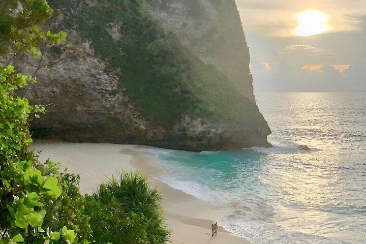 Nusa Penida Day Tour Kelingking Broken and Angels Bay