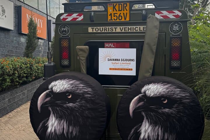 4 Days Group Joining Maasai Mara & Lake Nakuru Parks with Jeep