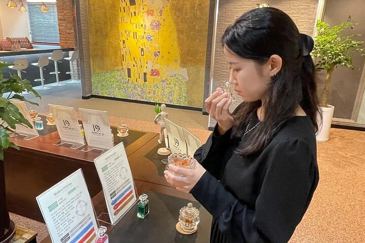 Create Your Custom Perfume at Parfum 9 in Hongdae
