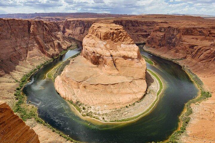 Horseshoe Bend and Antelope Canyon Day Tour from Phoenix