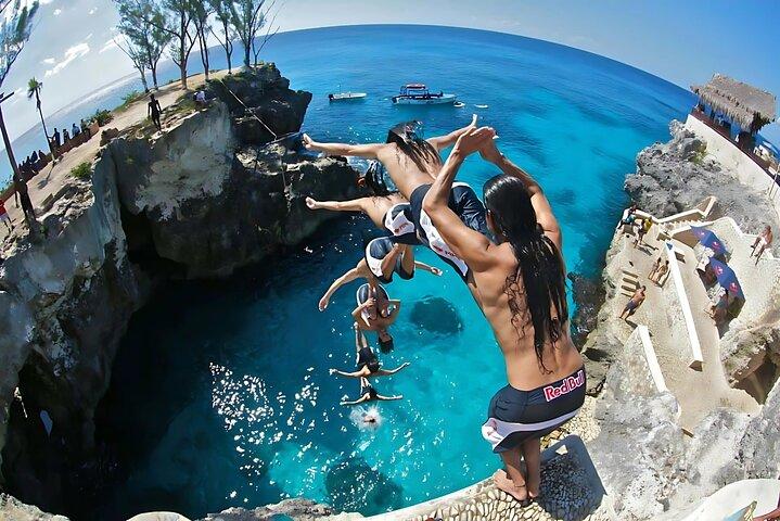 Negril Catamaran Sunset Cruise with Snorkeling, Drinks & DJ