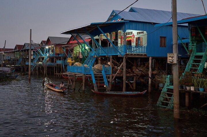 Half Day Kampong Phluk with Sunset, Boat and Guide from Siem Reap