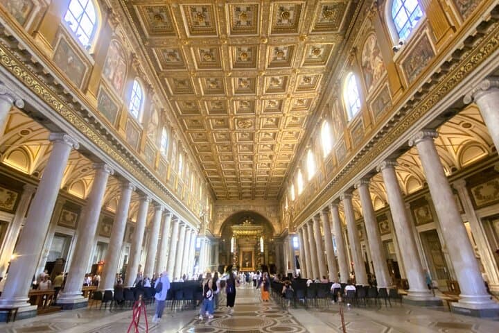 St Mary’s Basilica: Pope Francis Tomb, Dome and Crypt Ticket